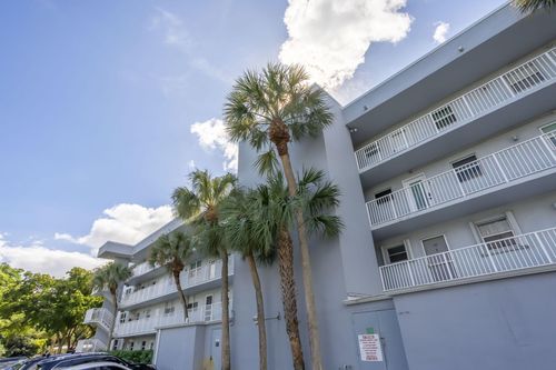 apt-1d-103 Royal Park Dr, Oakland Park, FL, 33309-5868 | Card Image