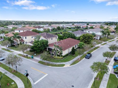9741 S Miralago Way, Parkland, FL, 33076-4580 | Card Image