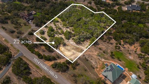 1014 Hidden Hills Dr, Dripping Springs, TX, 78620-3935 | Card Image