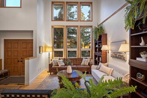 47 Edgeridge Crt Nw, Calgary, AB, T3A4P1 | Card Image