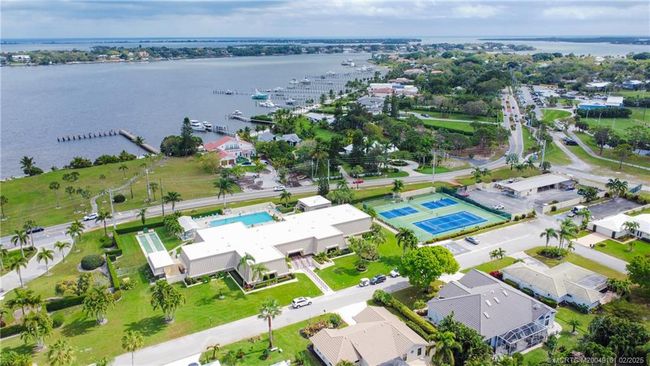 Aerial view of clubhouse and entrance across from the St. Lucie River | Image 25