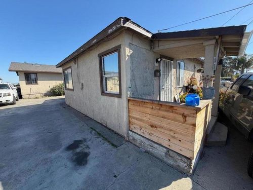 615 Terrace St, Salinas, CA, 93905-2073 | Card Image