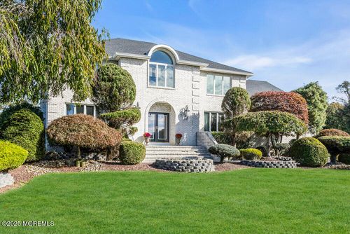 7 Nottinghill Ct, Manalapan, NJ, 07726-8685 | Card Image