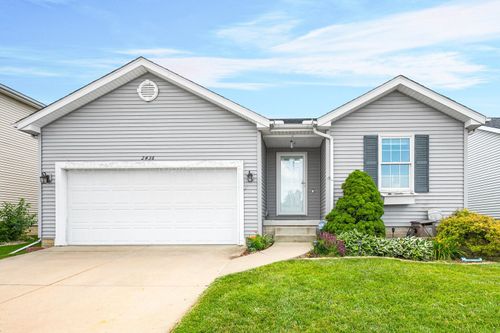 2436 Grey Fox Trl, Bloomington, IL, 61705-5289 | Card Image