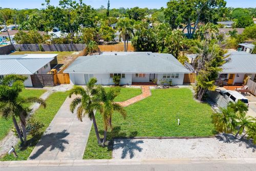 2311 Sunnyside Pl, SARASOTA, FL, 34239-4634 | Card Image