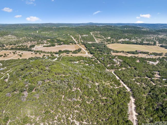 5014 Bump Gate Rd, House other with 3 bedrooms, 2 bathrooms and null parking in Pipe Creek TX | Image 43