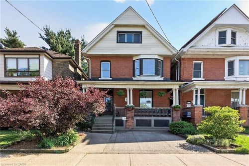 68 Delaware Ave, Hamilton, ON, L8M1T7 | Card Image