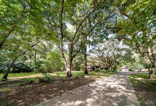 3140 Sonya St, Pace, FL, 32571-9553 | Card Image