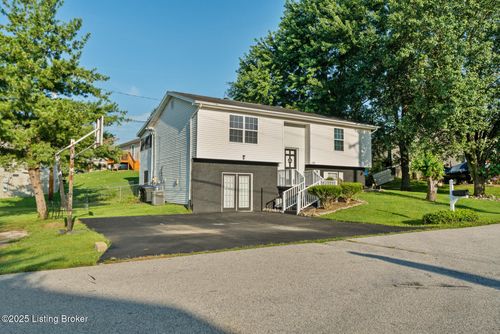 1108 Palisades Dr, Frankfort, KY, 40601-2634 | Card Image