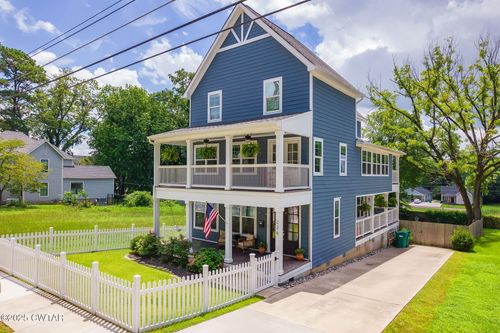 226 Morgan St, Jackson, TN, 38301-5904 | Card Image