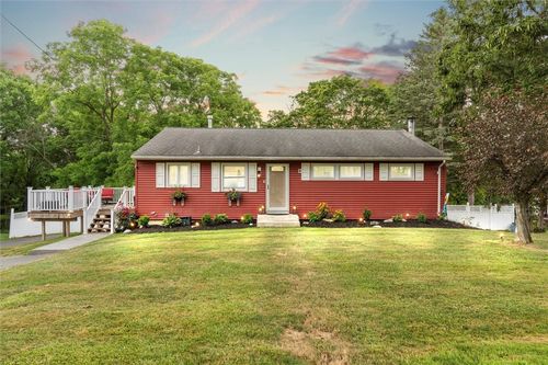130 Melrose Rd, Owasco, NY, 13021-9212 | Card Image