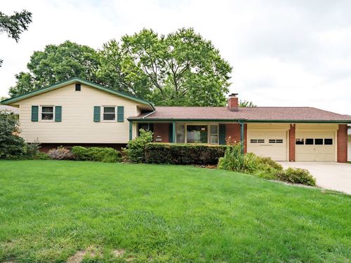 110 Veronica Way, Normal, IL, 61761-1855 | Card Image