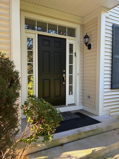 84 Goodwin Cir, Hartford, CT, 06105-5205 | Card Image