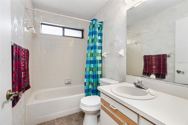 Second Bathroom | Image 20