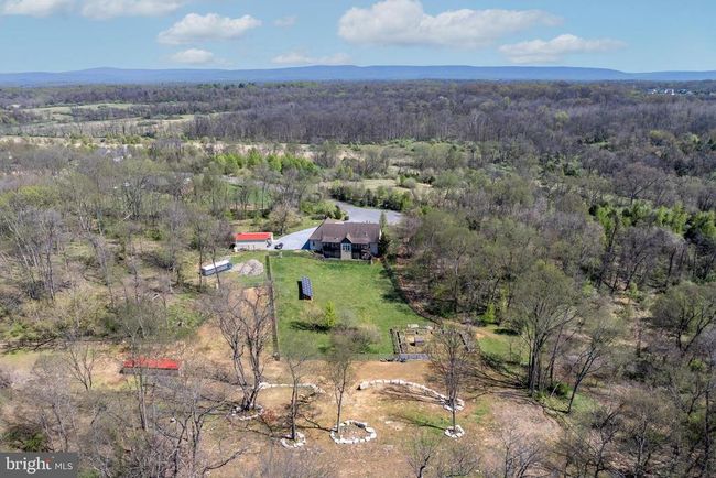1058 Marsh Hawk Way, House other with 4 bedrooms, 4 bathrooms and null parking in Shepherdstown WV | Image 88