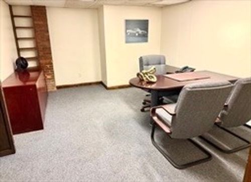 8-100 Court St, Plymouth, MA, 02360-3841 | Card Image