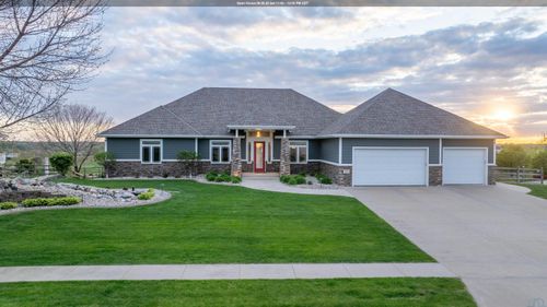 2629 Glen Ellen Rd, Sioux City, IA, 51106-7124 | Card Image