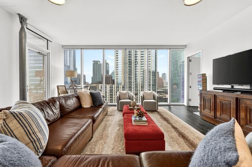 1804-301 West Ave, Austin, TX, 78701-4774 | Card Image