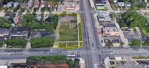 19830 W 7 Mile Rd, Detroit, MI, 48219-2752 | Card Image