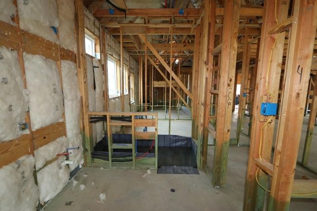 12330 Palmetto Dr, House other with 3 bedrooms, 2 bathrooms and 2 parking in Mont Belvieu TX | Image 10