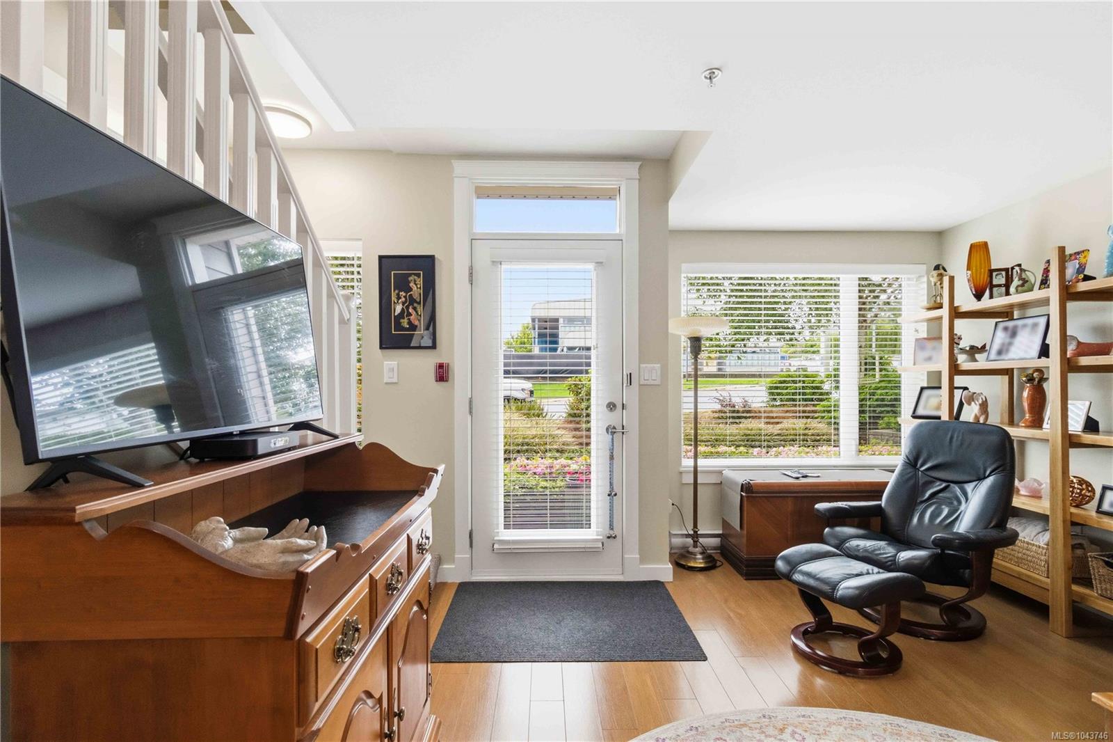 Residential in Esquimalt 5
