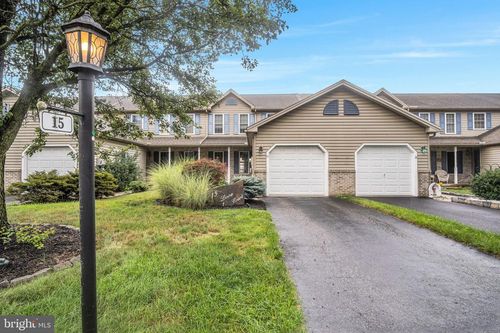 15 Lenox Ct, MECHANICSBURG, PA, 17050-8216 | Card Image