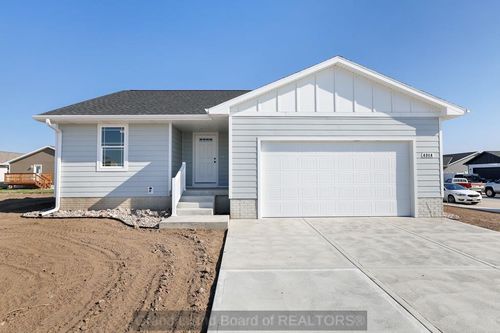 4314 Bobwhite Cir, Grand Island, NE, 68803-2022 | Card Image