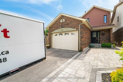 58 Foxacre Row, House other with 3 bedrooms, 3 bathrooms and 4 parking in Brampton ON | Image 2