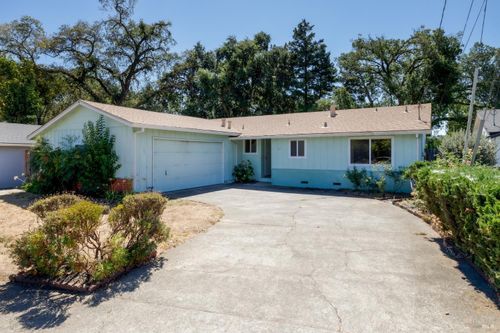 517 Antonio Street, Cloverdale, CA, 95425 | Card Image