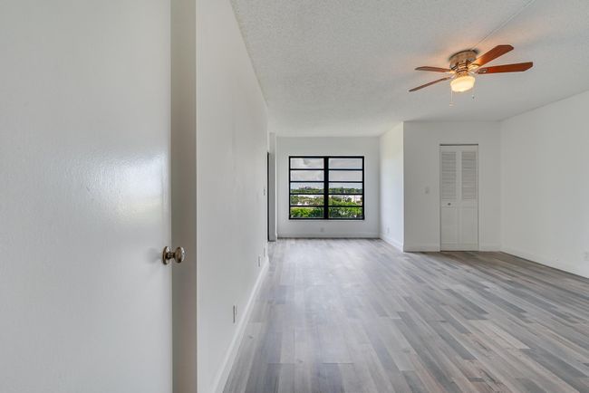 APT-604 - 2200 S Cypress Bend Dr, Condo with 1 bedrooms, 2 bathrooms and null parking in Pompano Beach FL | Image 15
