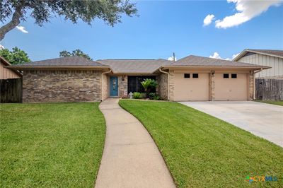 518 Santa Fe, House other with 4 bedrooms, 2 bathrooms and null parking in Victoria TX | Image 1