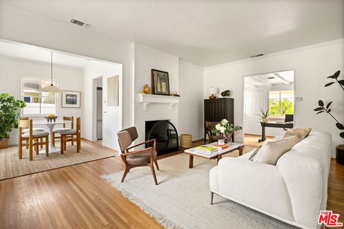 734 E Mendocino St, Altadena, CA, 91001 | Card Image