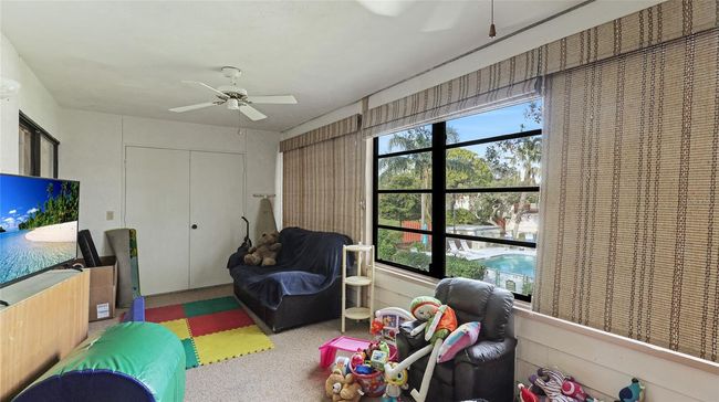 527 Spring Lakes Blvd, Condo with 2 bedrooms, 2 bathrooms and null parking in BRADENTON FL | Image 11