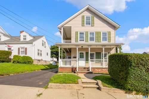 578 Washington Ave, Waterbury, CT, 06708-3740 | Card Image