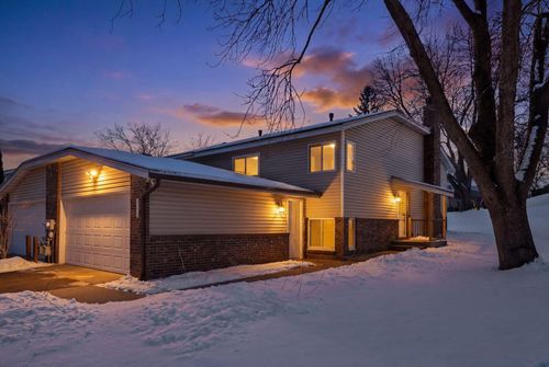 6106 Creek View Trl, Minnetonka, MN, 55345-6108 | Card Image