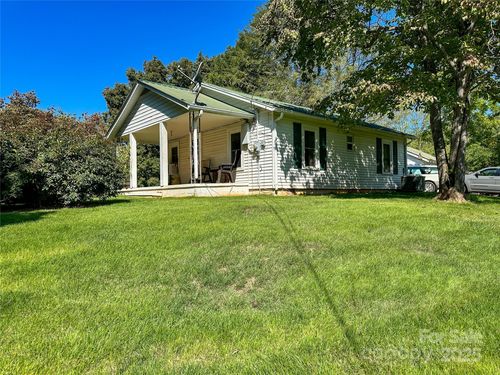 241 Canada Rd, Tuckasegee, NC, 28783-0050 | Card Image