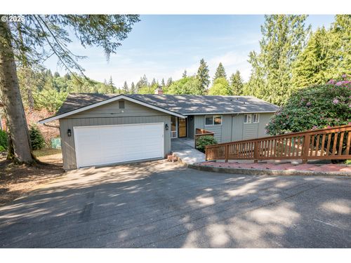2441 W Lynnwood Dr, Longview, WA, 98632-5755 | Card Image