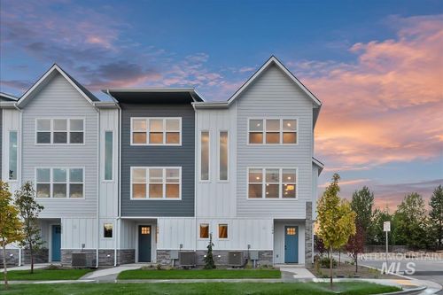1044 W Melrose St, Boise, ID, 83706-4602 | Card Image