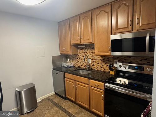apt-705-3245 Rio Dr, FALLS CHURCH, VA, 22041-2123 | Card Image
