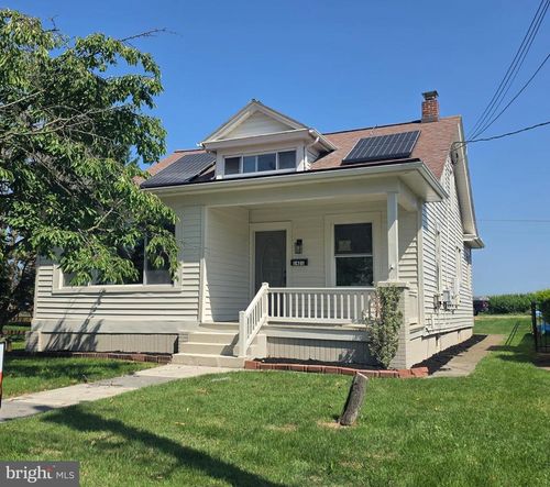1421 E Derry Rd, HERSHEY, PA, 17033-1128 | Card Image