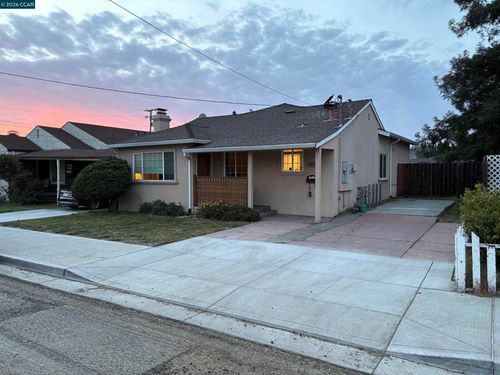 3570 Somerset Ave, Castro Valley, CA, 94546-3357 | Card Image