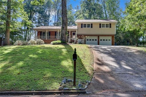 5728 Four Winds Ct Sw, Lilburn, GA, 30047-6449 | Card Image