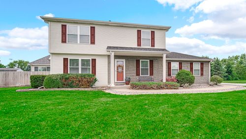 236 Kimrich Cir N, Valparaiso, IN, 46385-9260 | Card Image