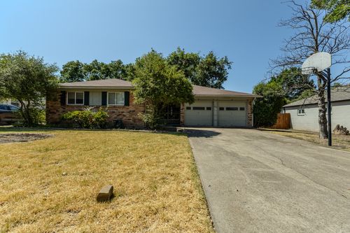 617 Parkview Ln, Richardson, TX, 75080-5118 | Card Image