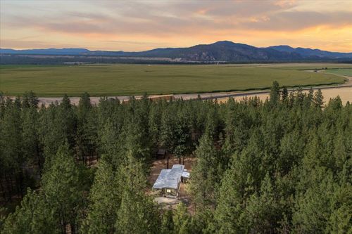25707 W Long Lake Rd, Ford, WA, 99013-8505 | Card Image