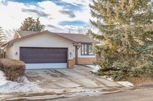 3 Hawkcliff Way Nw, Calgary, AB, T3G2R8 | Card Image
