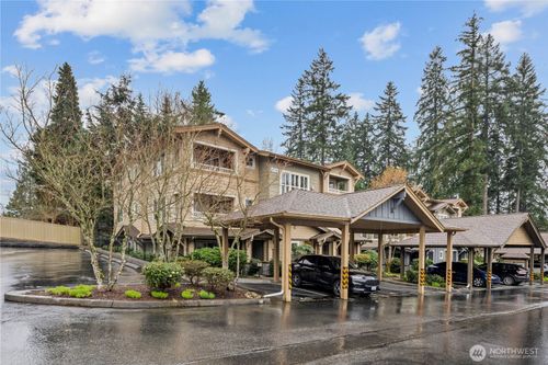 302-11306 124th Ave Ne, Kirkland, WA, 98033-4633 | Card Image