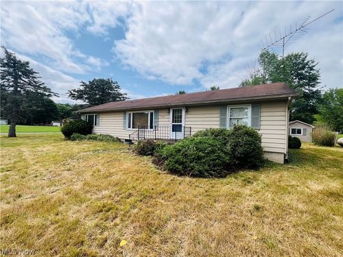 5921 Pine St, Andover, OH, 44003-9512 | Card Image