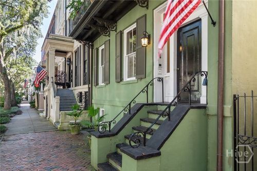 1-b-15 E Jones St, savannah, GA, 31401-4566 | Card Image