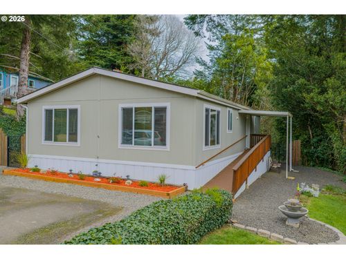 c09-1050 N Cedar Point Rd, Coquille, OR, 97423-8680 | Card Image
